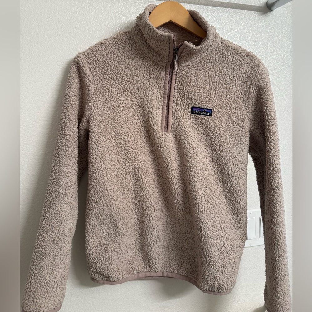 Patagonia Women's Los Gatos 1/4-Zip Fleece in Shroom Taupe